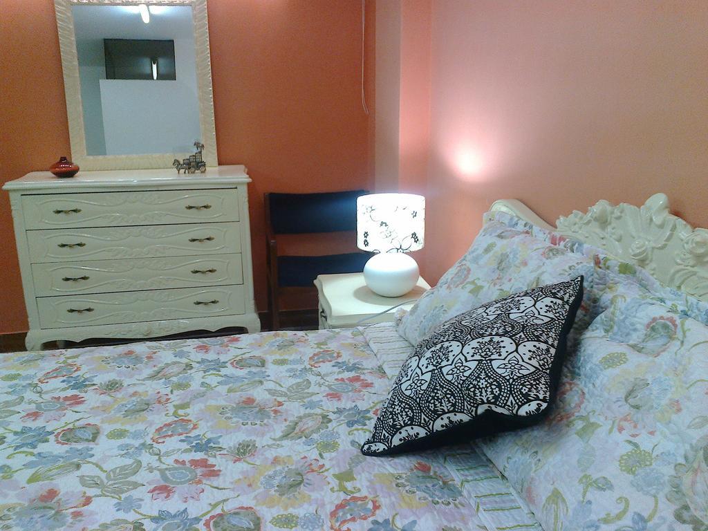 Strenua Santa Maria Suites Trujillo Eksteriør bilde