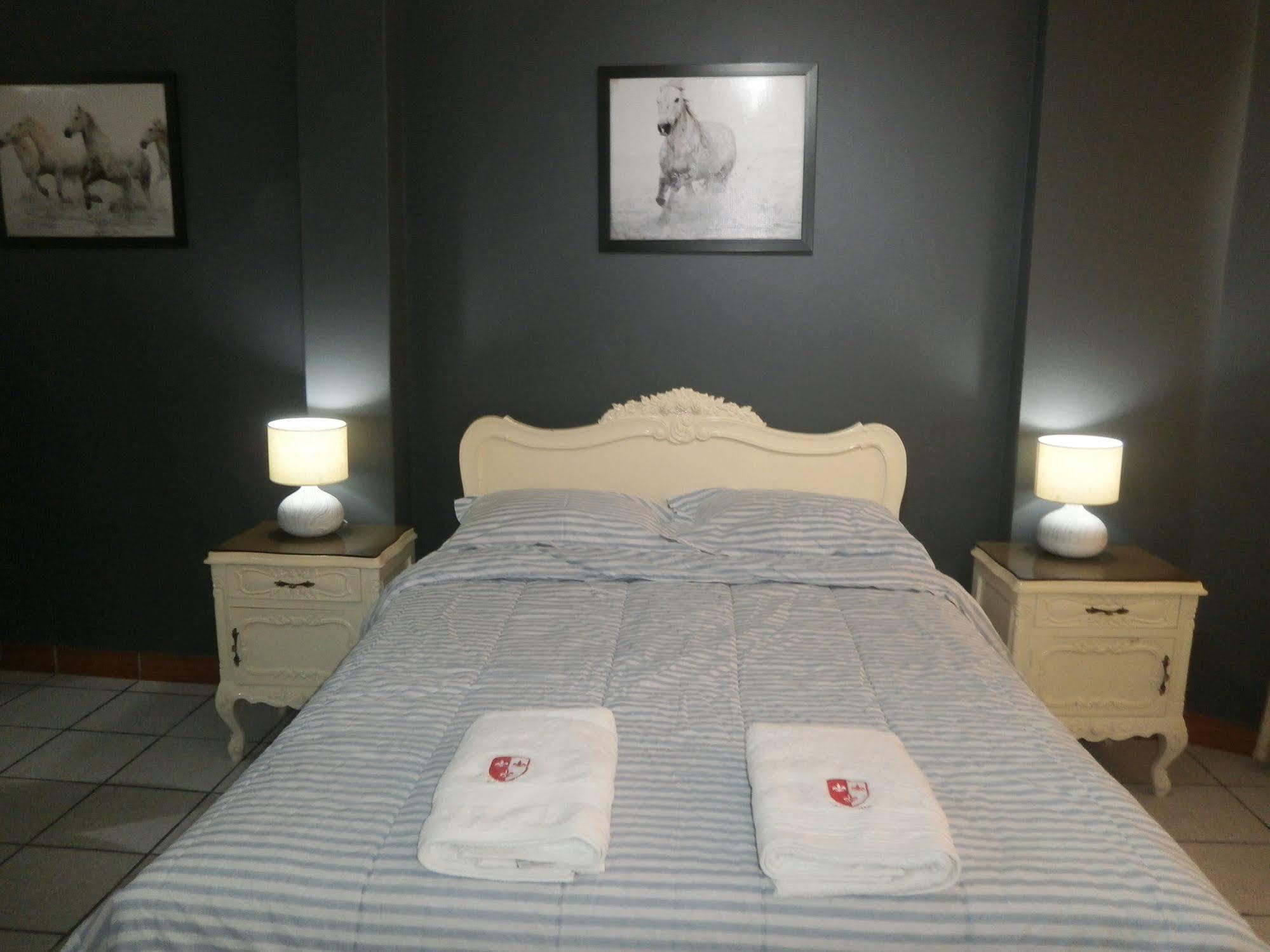 Strenua Santa Maria Suites Trujillo Eksteriør bilde